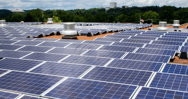 Kuidas paigaldada päikeseenergia lamekatustele ilma puurimiseta?