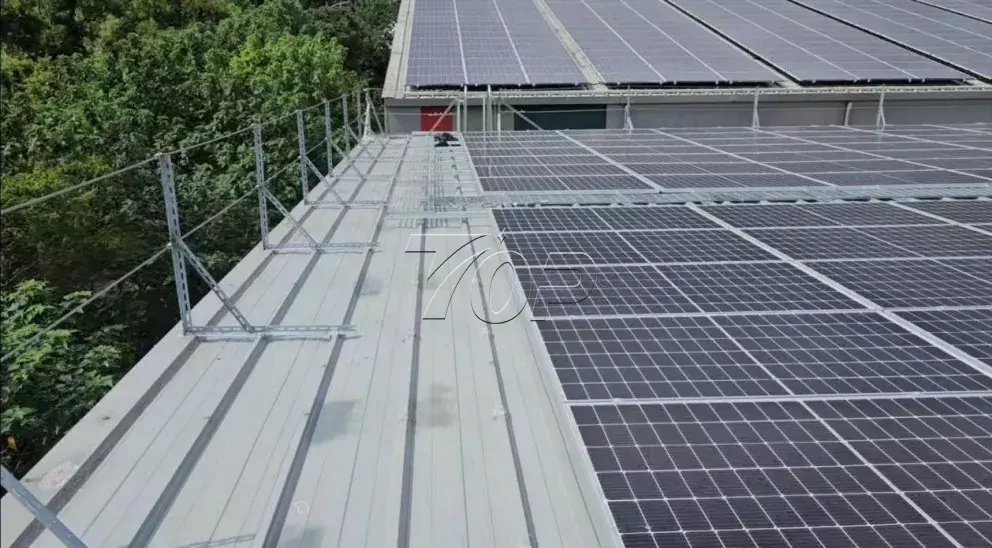 Rooftop Railings